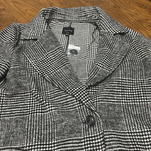 LOVE TREE BNWOT Plaid Jacket - Picture 4 of 9
